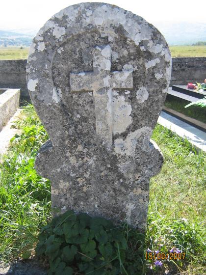 Greb prvog svećenika iz Zagoričana - popa glagoljaša don Joze Ivkovića, nalazi se u dobranjskom greblju